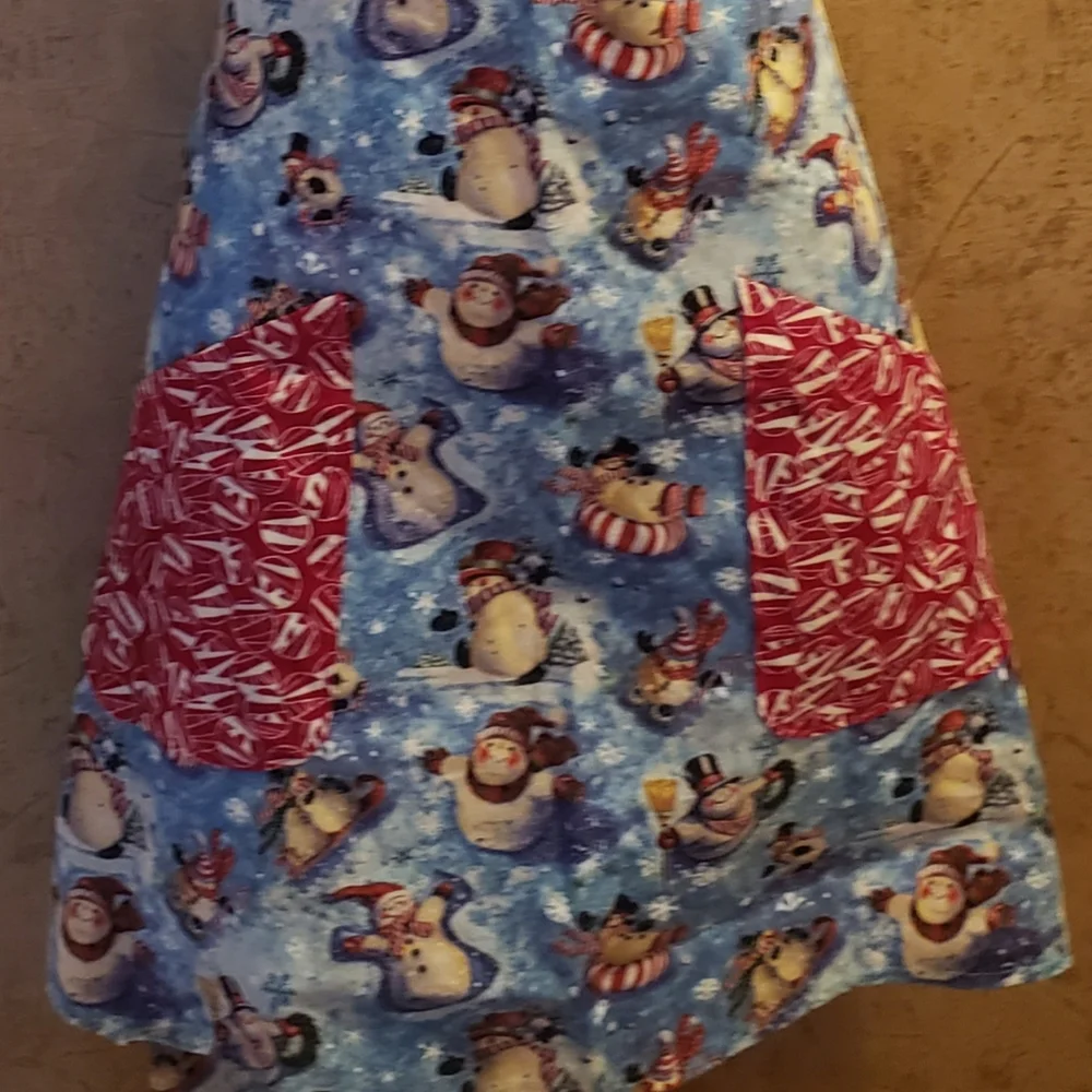 Apron - Picture 2 of 2